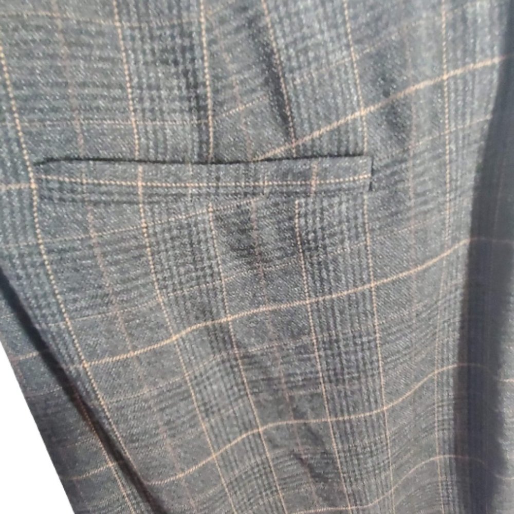 Ellen Tracy, 10, Slim-Fitted Flat Front Pants, Plaid Checkered Grey/Black/Tan